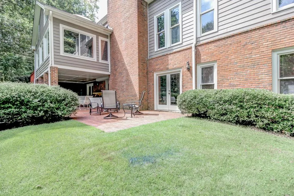 5100 Magnolia Bluff Drive, Sandy Springs, Georgia 30350, 4 Bedrooms Bedrooms, ,4 BathroomsBathrooms,Residential,Sold,5100 Magnolia Bluff Drive,5653613