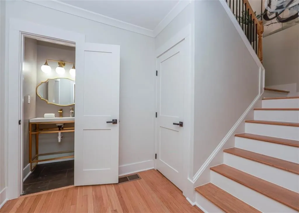 2908 N Hills Drive Ne, Atlanta, Georgia 30305, 3 Bedrooms Bedrooms, ,2 BathroomsBathrooms,Residential,For Sale,2908 N Hills Drive Ne,7662201