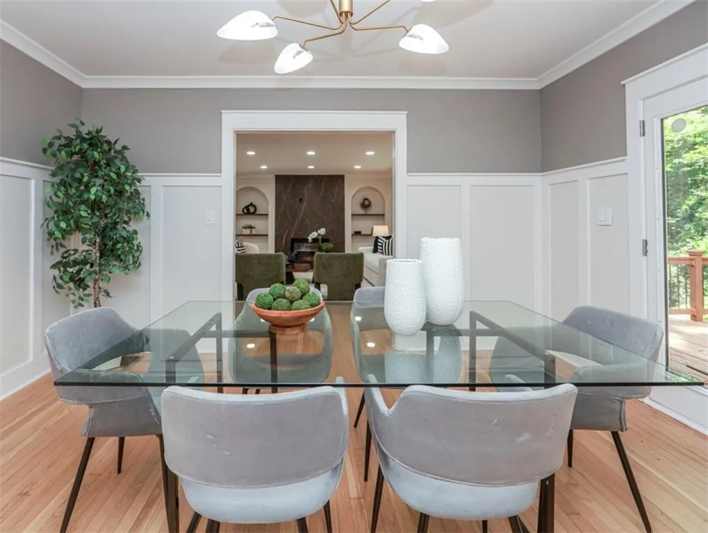 2908 N Hills Drive Ne, Atlanta, Georgia 30305, 3 Bedrooms Bedrooms, ,2 BathroomsBathrooms,Residential,For Sale,2908 N Hills Drive Ne,7662201