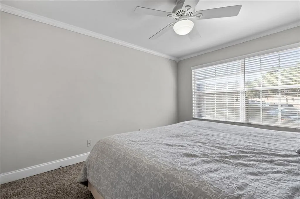 6980 Roswell Road Unit A8, Atlanta, Georgia 30328, 3 Bedrooms Bedrooms, ,2 BathroomsBathrooms,Residential,For Sale,6980 Roswell Road Unit A8,7670636