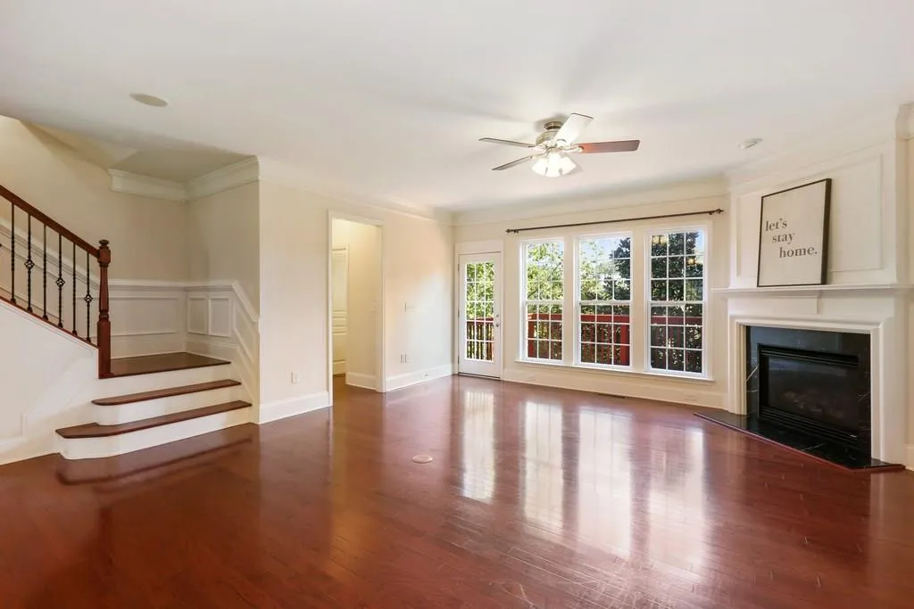 2879 Overlook Way, Atlanta, Georgia 30324, 4 Bedrooms Bedrooms, ,2 BathroomsBathrooms,Residential,Sold,2879 Overlook Way,5919849