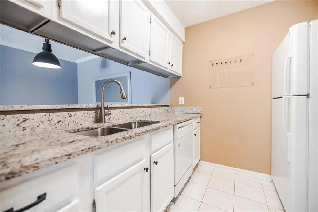 306 Barrington Hills Drive, Atlanta, Georgia 30350, 2 Bedrooms Bedrooms, ,2 BathroomsBathrooms,Residential,Sold,306 Barrington Hills Drive,7355802