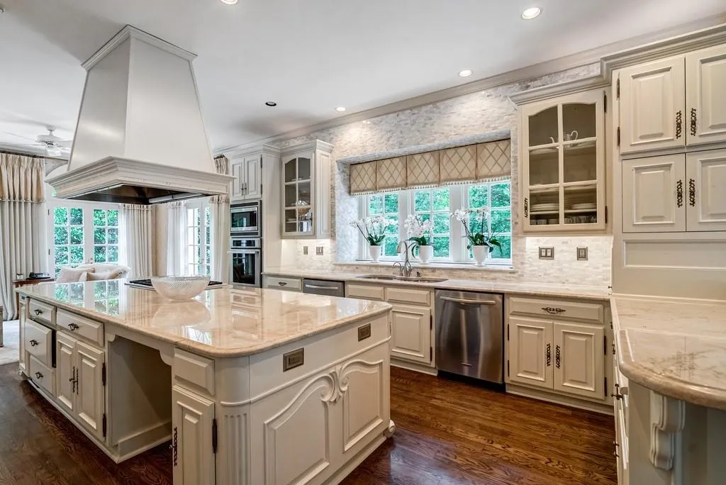 60 Sherington Place, Atlanta, Georgia 30350, 7 Bedrooms Bedrooms, ,8 BathroomsBathrooms,Residential,Sold,60 Sherington Place,6749942