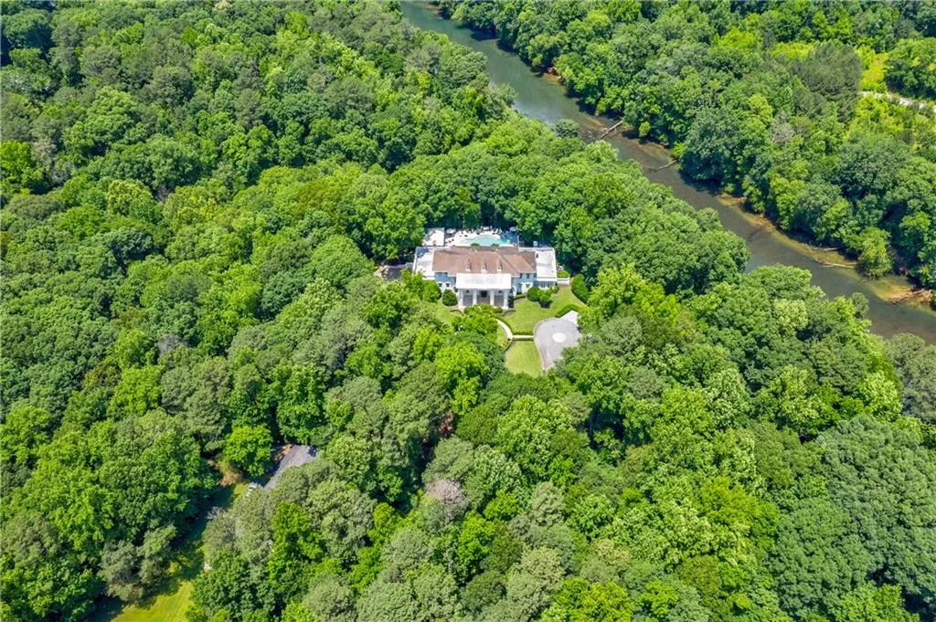 60 Sherington Place, Atlanta, Georgia 30350, 7 Bedrooms Bedrooms, ,8 BathroomsBathrooms,Residential,Sold,60 Sherington Place,6749942