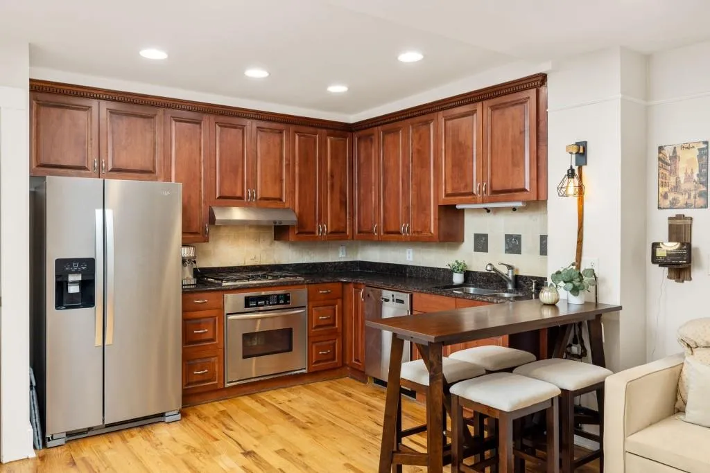 259 14th Street Ne, Atlanta, Georgia 30309, ,Residential Income,For Sale,259 14th Street Ne,7677000