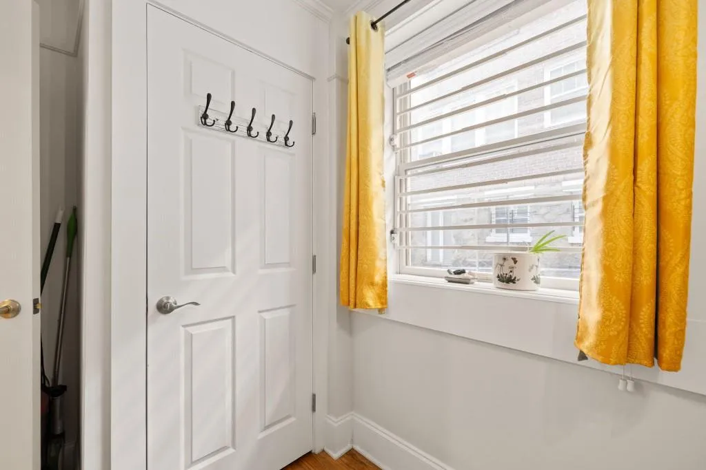 259 14th Street Ne, Atlanta, Georgia 30309, ,Residential Income,For Sale,259 14th Street Ne,7677000