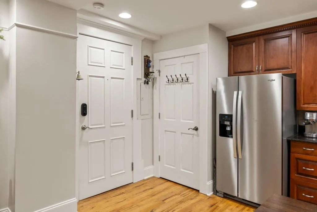 259 14th Street Ne, Atlanta, Georgia 30309, ,Residential Income,For Sale,259 14th Street Ne,7677000