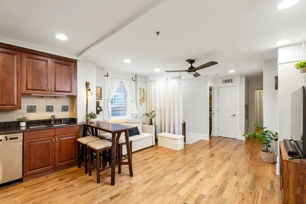 259 14th Street Ne, Atlanta, Georgia 30309, ,Residential Income,For Sale,259 14th Street Ne,7677000