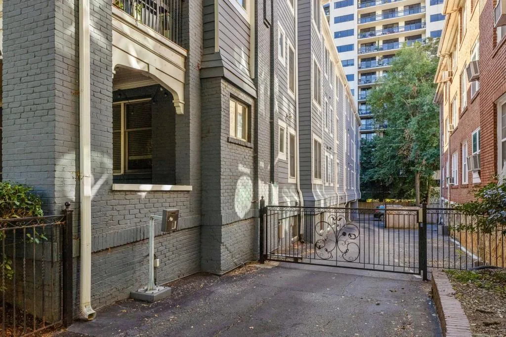 259 14th Street Ne, Atlanta, Georgia 30309, ,Residential Income,For Sale,259 14th Street Ne,7677000