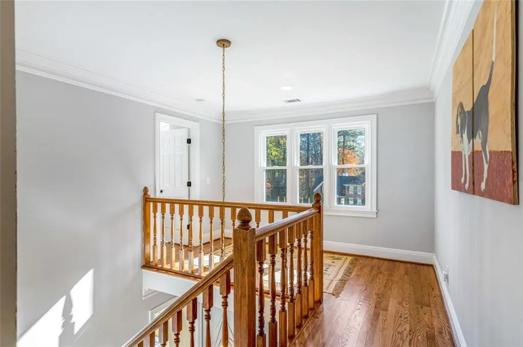 340 Aldenshire Place, Sandy Springs, Georgia 30350, 5 Bedrooms Bedrooms, ,5 BathroomsBathrooms,Residential,Sold,340 Aldenshire Place,6974701