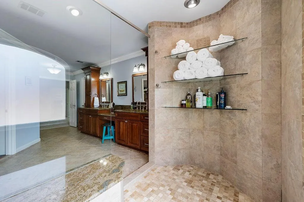 190 Grogans Landing, Sandy Springs, Georgia 30350, 5 Bedrooms Bedrooms, ,4 BathroomsBathrooms,Residential,Sold,190 Grogans Landing,7084018