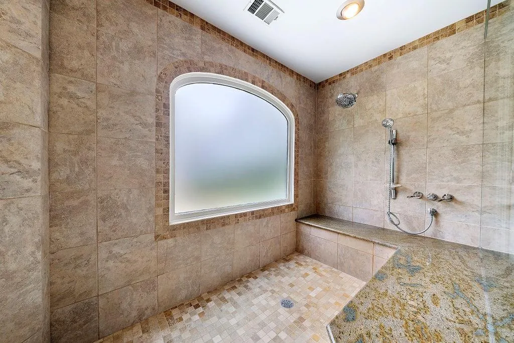 190 Grogans Landing, Sandy Springs, Georgia 30350, 5 Bedrooms Bedrooms, ,4 BathroomsBathrooms,Residential,Sold,190 Grogans Landing,7084018