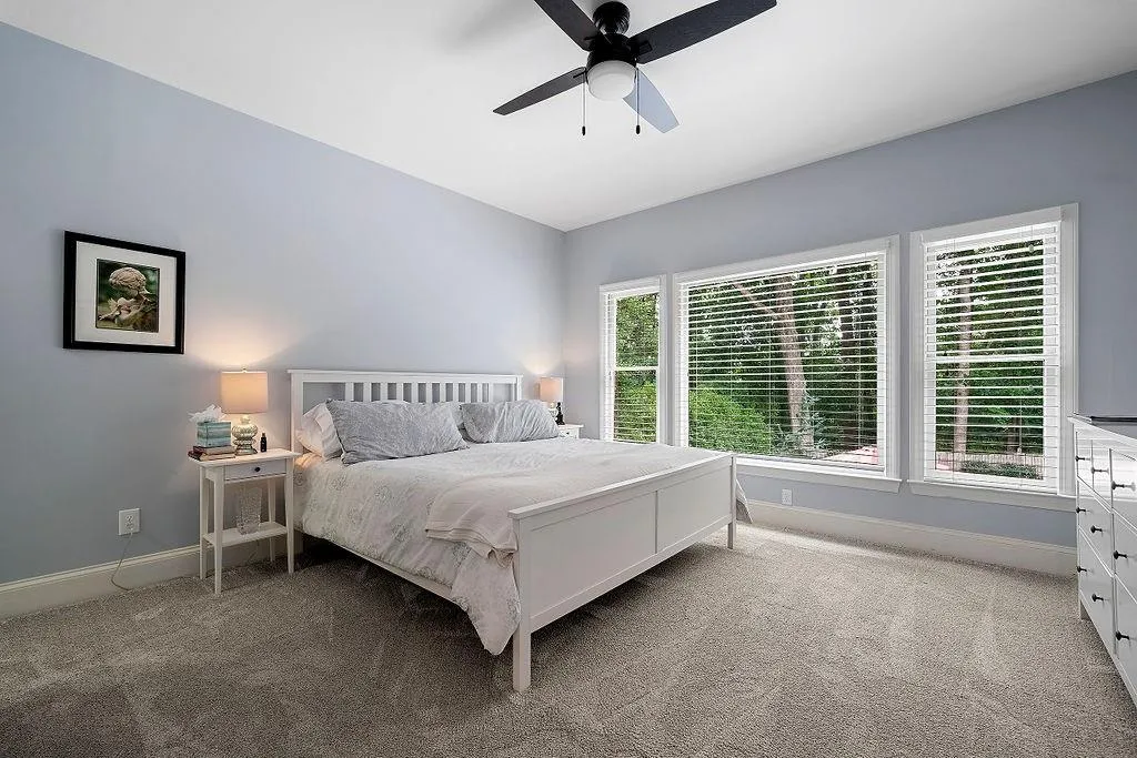 190 Grogans Landing, Sandy Springs, Georgia 30350, 5 Bedrooms Bedrooms, ,4 BathroomsBathrooms,Residential,Sold,190 Grogans Landing,7084018