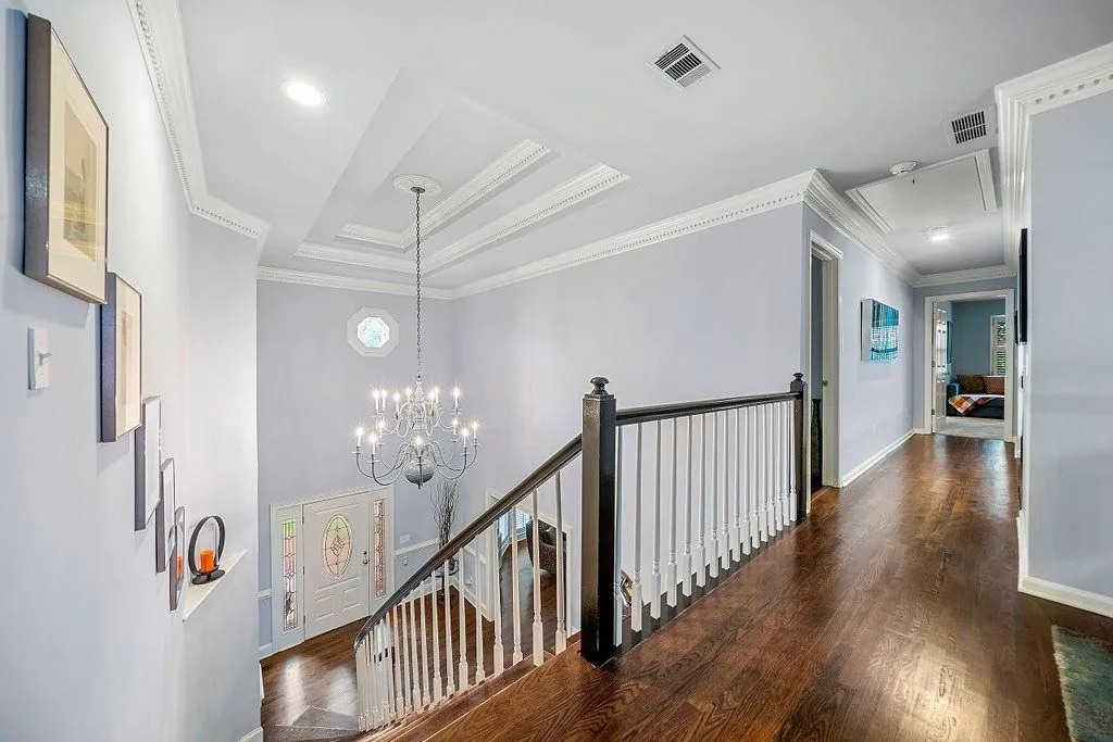 190 Grogans Landing, Sandy Springs, Georgia 30350, 5 Bedrooms Bedrooms, ,4 BathroomsBathrooms,Residential,Sold,190 Grogans Landing,7084018
