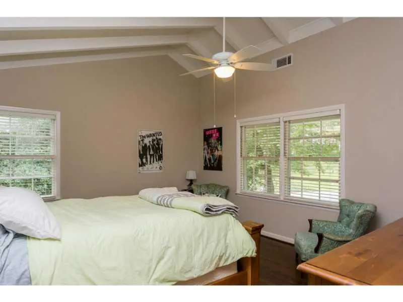450 Mossyvale Way, Sandy Springs, Georgia 30328, 4 Bedrooms Bedrooms, ,3 BathroomsBathrooms,Residential,Sold,450 Mossyvale Way,6895763