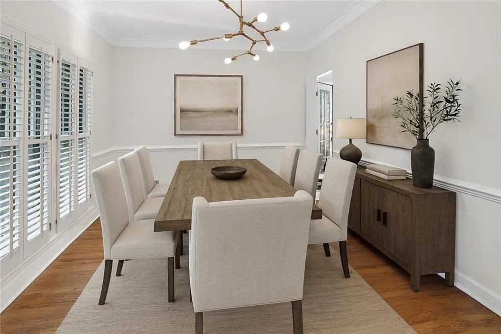 Separate dining room (virtually staged)