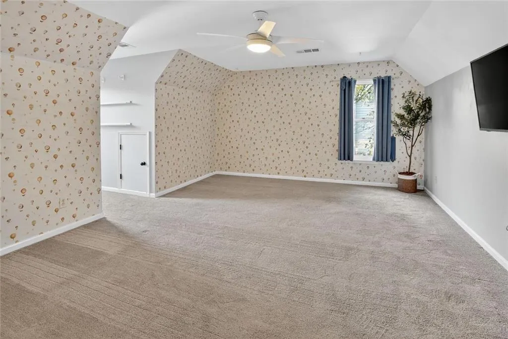 Secondary bedroom upstairs