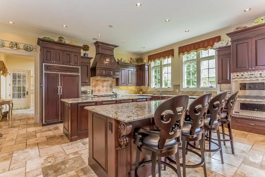 4674 Lake Forrest Drive Ne, Atlanta, Georgia 30342, 6 Bedrooms Bedrooms, ,6 BathroomsBathrooms,Residential,Sold,4674 Lake Forrest Drive Ne,5573889