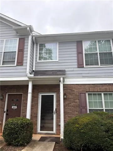 2847 Walden Lake Bend, Decatur, Georgia 30035