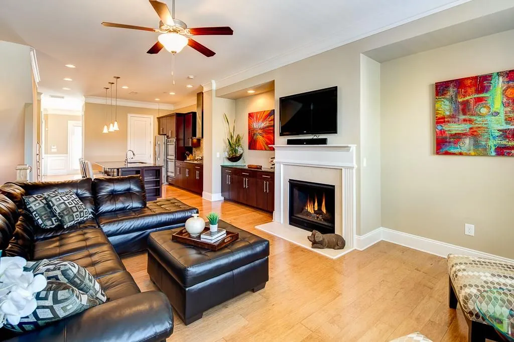 113 Alderwood Hill, Sandy Springs, Georgia 30328, 3 Bedrooms Bedrooms, ,3 BathroomsBathrooms,Residential,Sold,113 Alderwood Hill,5729831