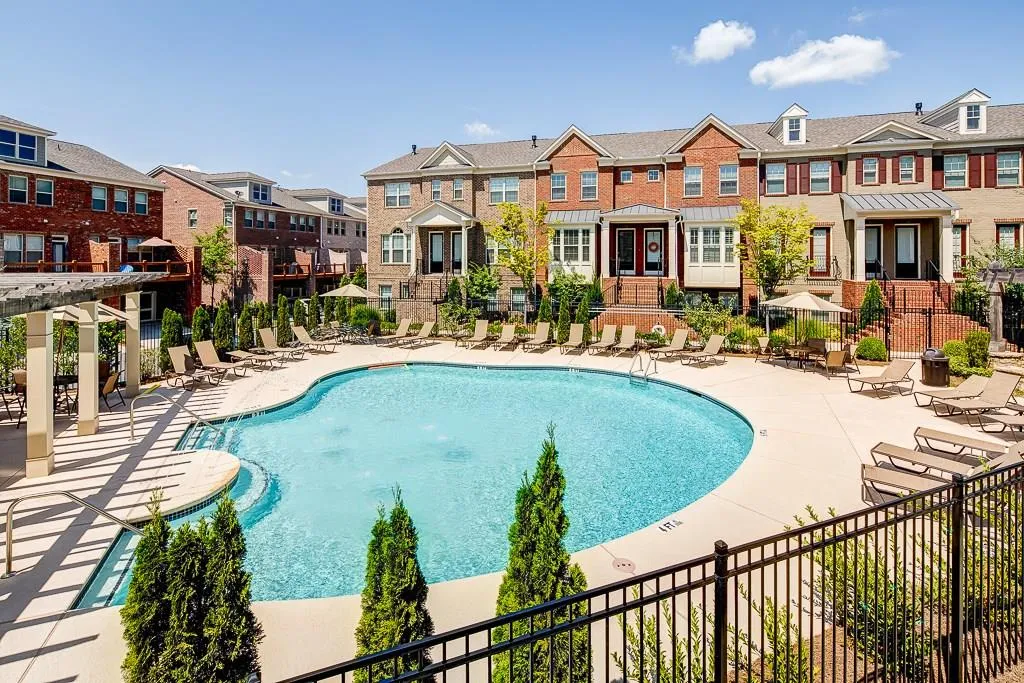 113 Alderwood Hill, Sandy Springs, Georgia 30328, 3 Bedrooms Bedrooms, ,3 BathroomsBathrooms,Residential,Sold,113 Alderwood Hill,5729831