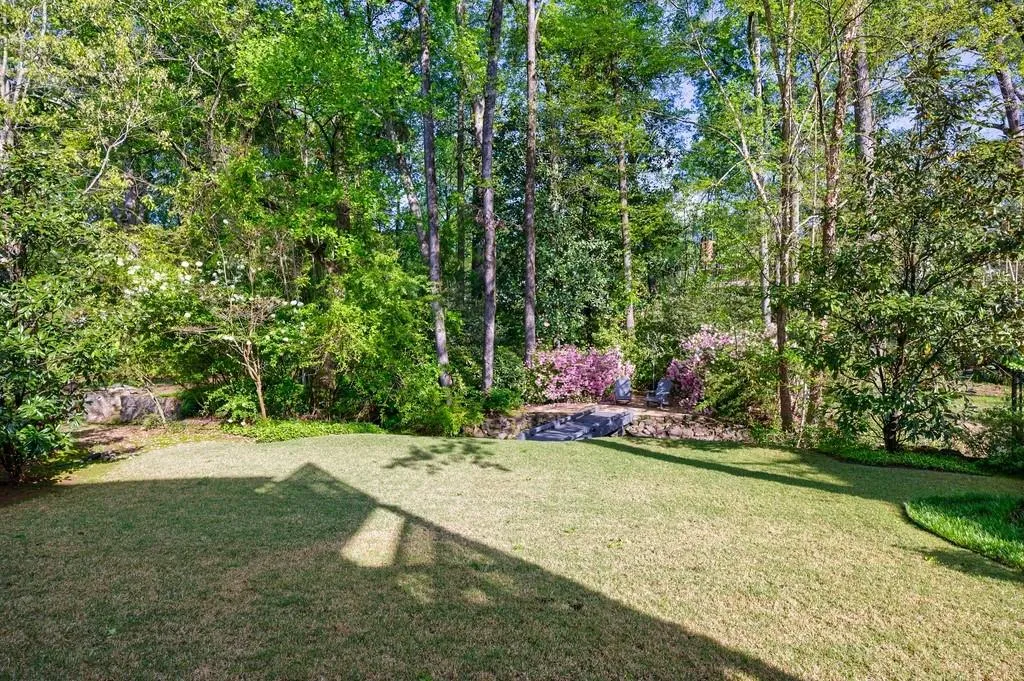 1144 Brookhaven Commons Drive Ne, Atlanta, Georgia 30319, 5 Bedrooms Bedrooms, 0 ,5 BathroomsBathrooms,Residential,For Sale,1144 Brookhaven Commons Drive Ne,7706536