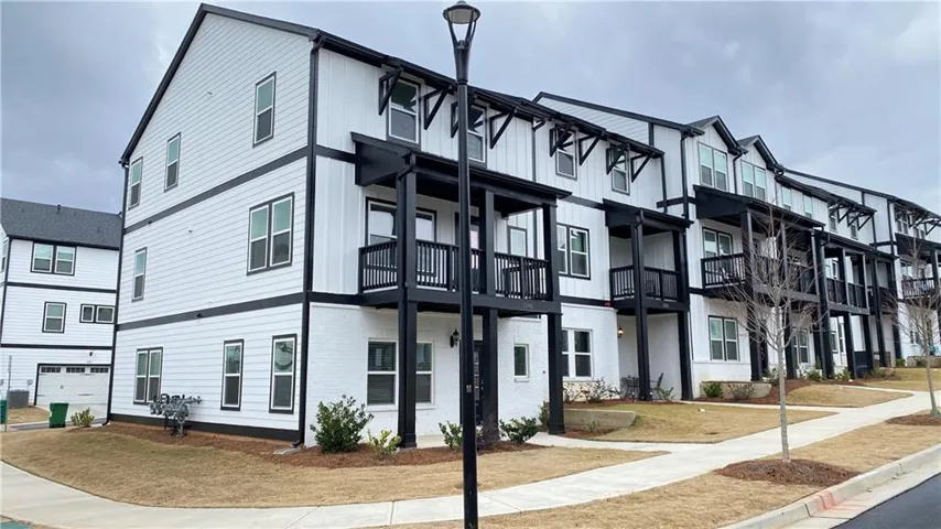 1040 Knoxboro Lane, Woodstock, Georgia 30188