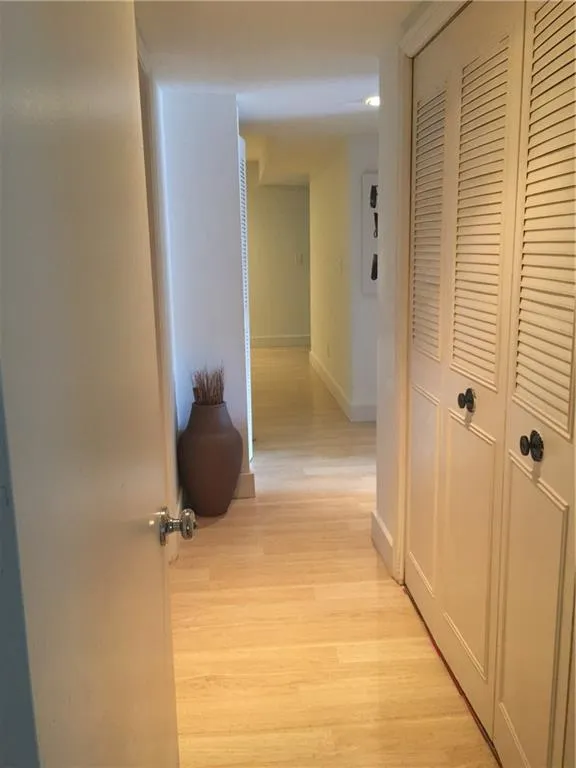 6851 Roswell Road Ne Unit Q13, Atlanta, Georgia 30328, 3 Bedrooms Bedrooms, ,2 BathroomsBathrooms,Residential,Sold,6851 Roswell Road Ne Unit Q13,5891079