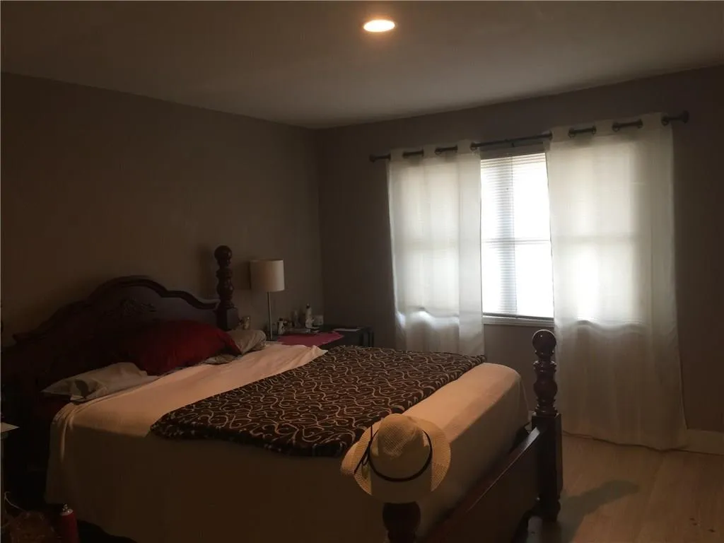 6851 Roswell Road Ne Unit Q13, Atlanta, Georgia 30328, 3 Bedrooms Bedrooms, ,2 BathroomsBathrooms,Residential,Sold,6851 Roswell Road Ne Unit Q13,5891079