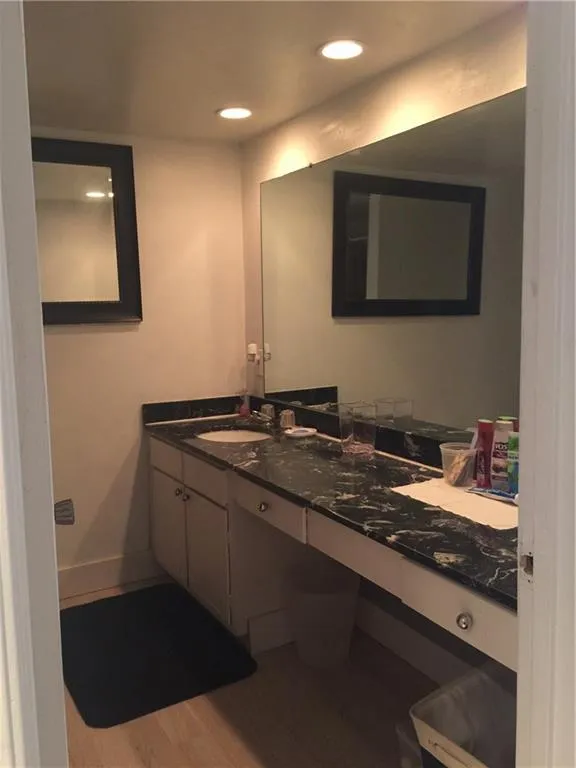 6851 Roswell Road Ne Unit Q13, Atlanta, Georgia 30328, 3 Bedrooms Bedrooms, ,2 BathroomsBathrooms,Residential,Sold,6851 Roswell Road Ne Unit Q13,5891079