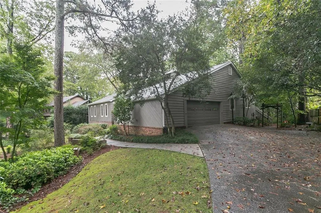 7583 Van Eyck Way, Atlanta, Georgia 30350, 4 Bedrooms Bedrooms, ,3 BathroomsBathrooms,Residential,Sold,7583 Van Eyck Way,6954266