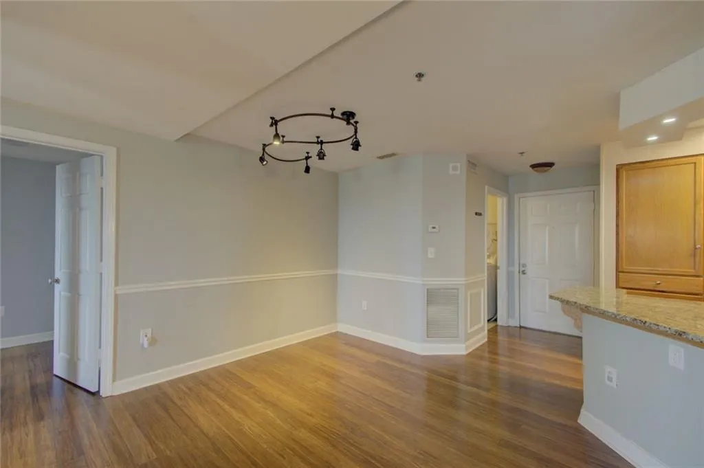 795 Hammond Drive Ne Unit 2301, Sandy Springs, Georgia 30328, 2 Bedrooms Bedrooms, ,2 BathroomsBathrooms,Residential,Sold,795 Hammond Drive Ne Unit 2301,7064322