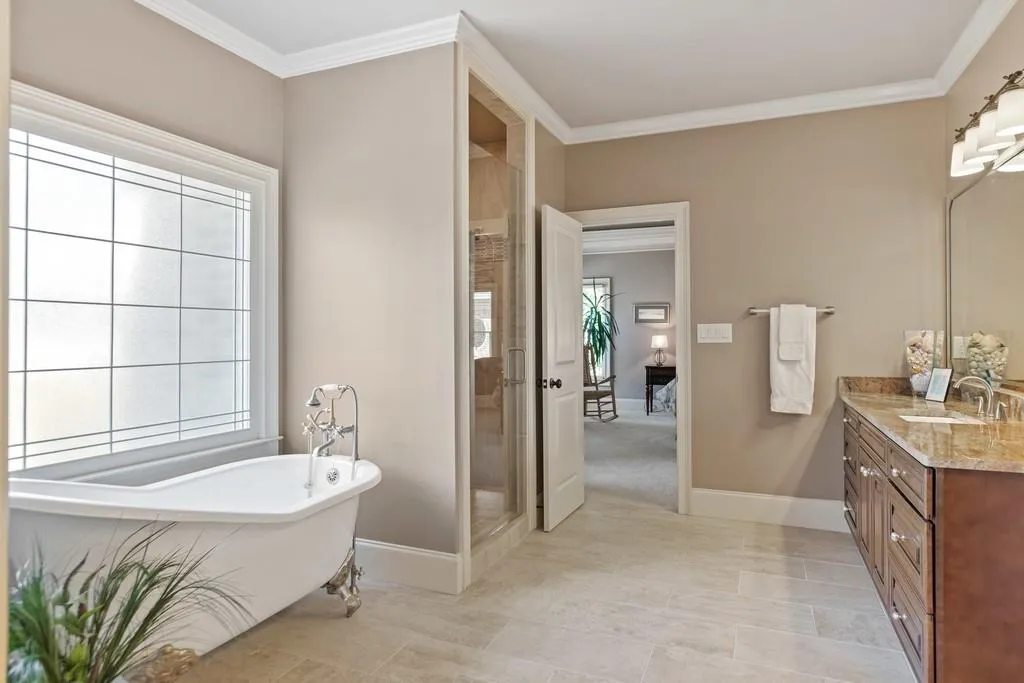 7968 Magnolia Square, Sandy Springs, Georgia 30350, 4 Bedrooms Bedrooms, ,3 BathroomsBathrooms,Residential,Sold,7968 Magnolia Square,6550164