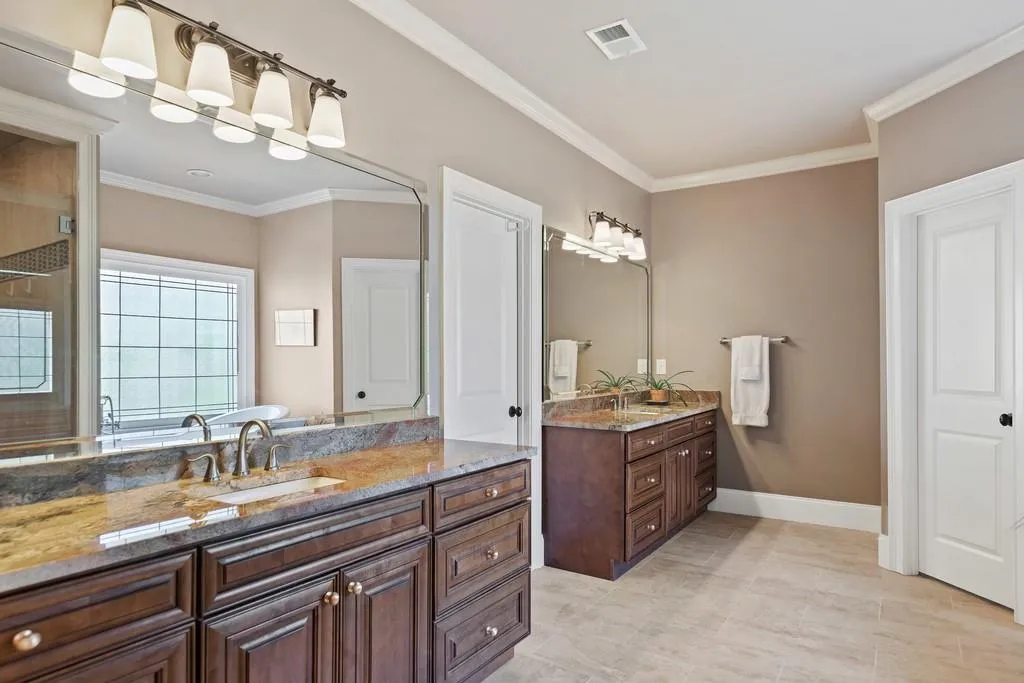 7968 Magnolia Square, Sandy Springs, Georgia 30350, 4 Bedrooms Bedrooms, ,3 BathroomsBathrooms,Residential,Sold,7968 Magnolia Square,6550164