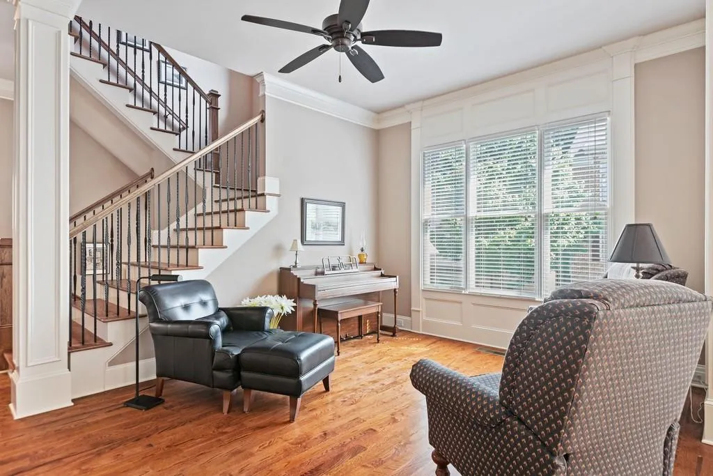 7968 Magnolia Square, Sandy Springs, Georgia 30350, 4 Bedrooms Bedrooms, ,3 BathroomsBathrooms,Residential,Sold,7968 Magnolia Square,6550164