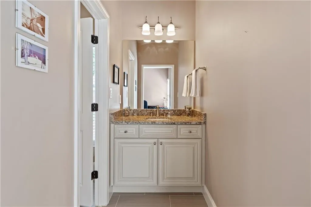 7968 Magnolia Square, Sandy Springs, Georgia 30350, 4 Bedrooms Bedrooms, ,3 BathroomsBathrooms,Residential,Sold,7968 Magnolia Square,6550164