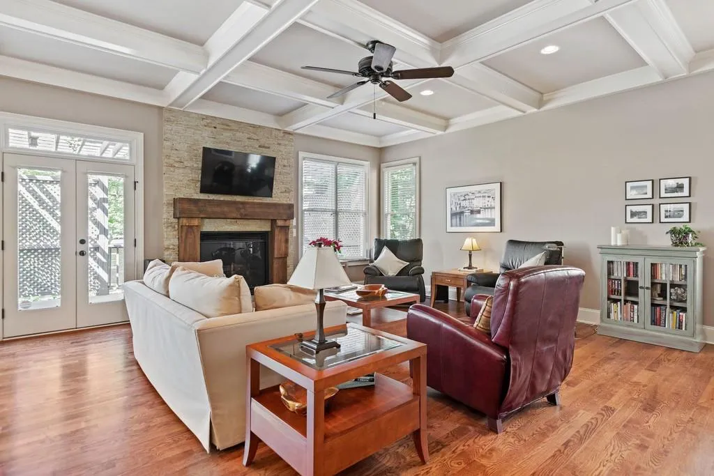 7968 Magnolia Square, Sandy Springs, Georgia 30350, 4 Bedrooms Bedrooms, ,3 BathroomsBathrooms,Residential,Sold,7968 Magnolia Square,6550164