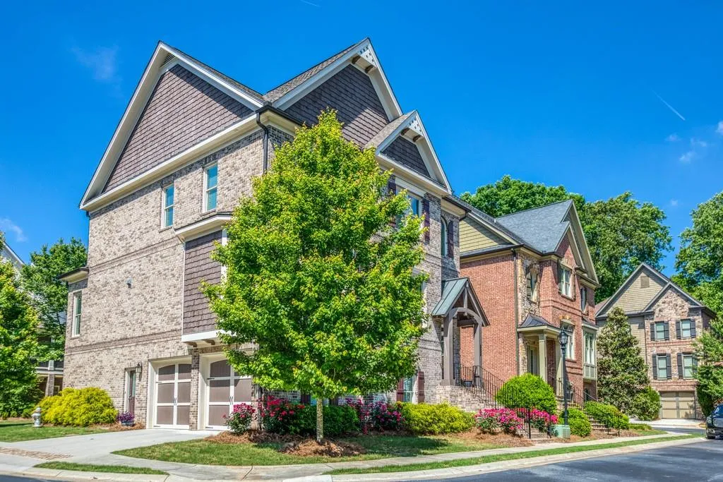 7968 Magnolia Square, Sandy Springs, Georgia 30350, 4 Bedrooms Bedrooms, ,3 BathroomsBathrooms,Residential,Sold,7968 Magnolia Square,6550164