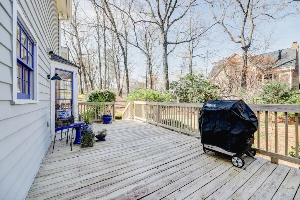 7000 Hunters Branch Drive, Sandy Springs, Georgia 30328, 5 Bedrooms Bedrooms, ,3 BathroomsBathrooms,Residential,Sold,7000 Hunters Branch Drive,6857022 7000 Hunters Branch Drive, Sandy Springs, Georgia 30328, 5 Bedrooms Bedrooms, ,3 BathroomsBathrooms,Residential,Sold,7000 Hunters Branch Drive,6857022