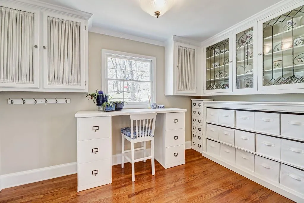 7000 Hunters Branch Drive, Sandy Springs, Georgia 30328, 5 Bedrooms Bedrooms, ,3 BathroomsBathrooms,Residential,Sold,7000 Hunters Branch Drive,6857022 7000 Hunters Branch Drive, Sandy Springs, Georgia 30328, 5 Bedrooms Bedrooms, ,3 BathroomsBathrooms,Residential,Sold,7000 Hunters Branch Drive,6857022