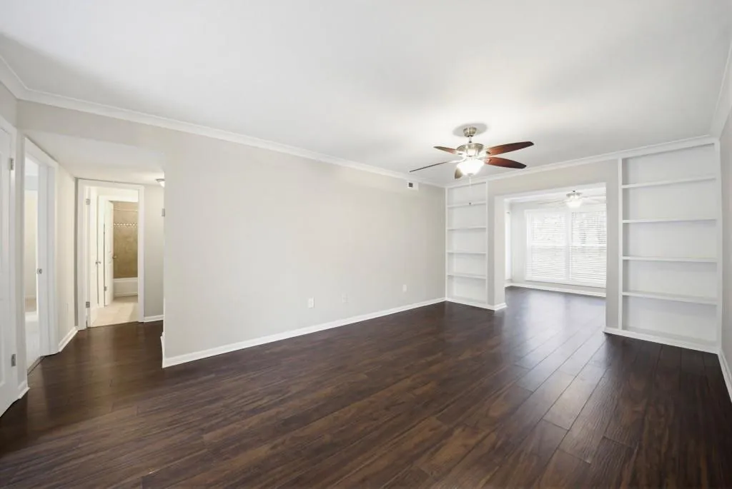 8740 Roswell Road Unit 6a, Atlanta, Georgia 30350, 2 Bedrooms Bedrooms, ,2 BathroomsBathrooms,Residential,For Sale,8740 Roswell Road Unit 6a,7730009