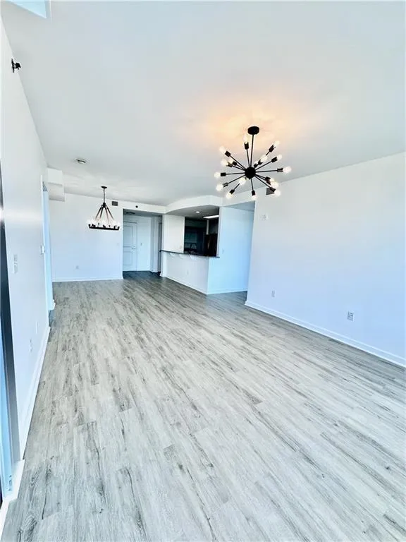 3338 Peachtree Road Ne Unit 2701, Atlanta, Georgia 30326, 2 Bedrooms Bedrooms, ,2 BathroomsBathrooms,Residential,For Sale,3338 Peachtree Road Ne Unit 2701,7625400