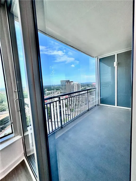 3338 Peachtree Road Ne Unit 2701, Atlanta, Georgia 30326, 2 Bedrooms Bedrooms, ,2 BathroomsBathrooms,Residential,For Sale,3338 Peachtree Road Ne Unit 2701,7625400