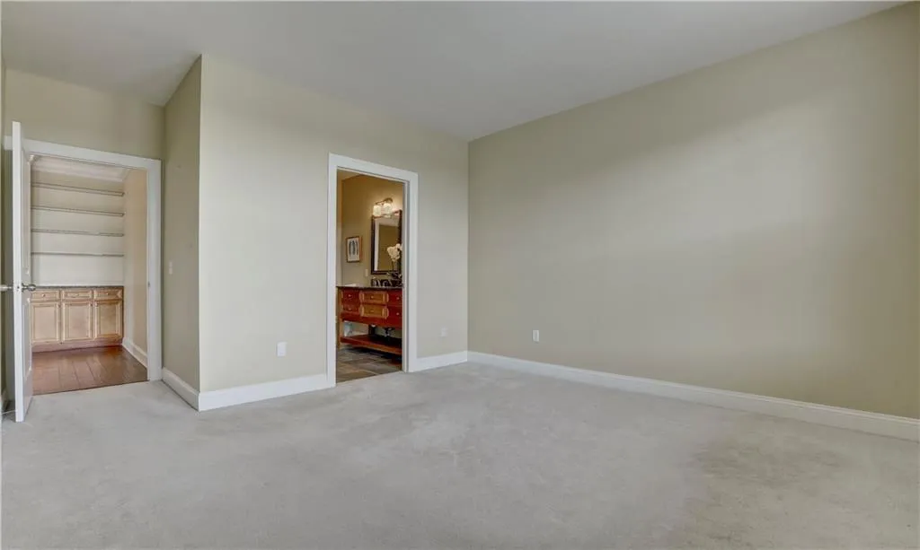 901 Abernathy Road Unit 5250, Atlanta, Georgia 30328, 3 Bedrooms Bedrooms, ,2 BathroomsBathrooms,Residential,Sold,901 Abernathy Road Unit 5250,5822764