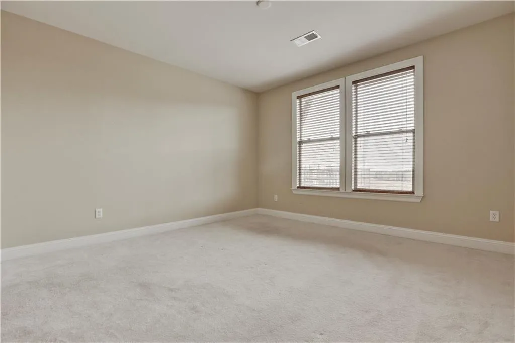 901 Abernathy Road Unit 5250, Atlanta, Georgia 30328, 3 Bedrooms Bedrooms, ,2 BathroomsBathrooms,Residential,Sold,901 Abernathy Road Unit 5250,5822764