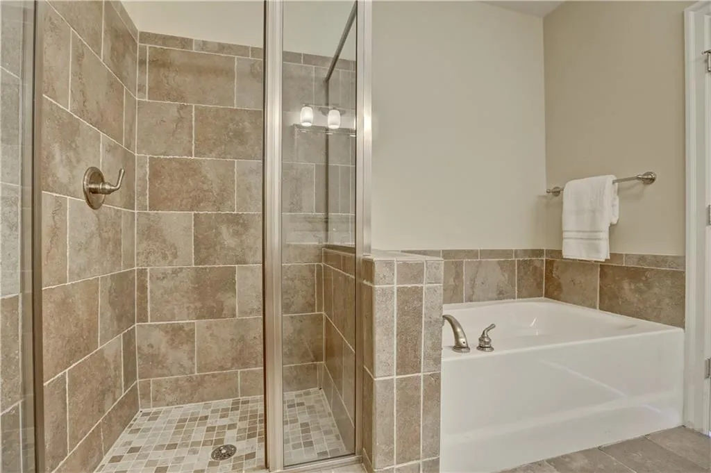 901 Abernathy Road Unit 5250, Atlanta, Georgia 30328, 3 Bedrooms Bedrooms, ,2 BathroomsBathrooms,Residential,Sold,901 Abernathy Road Unit 5250,5822764