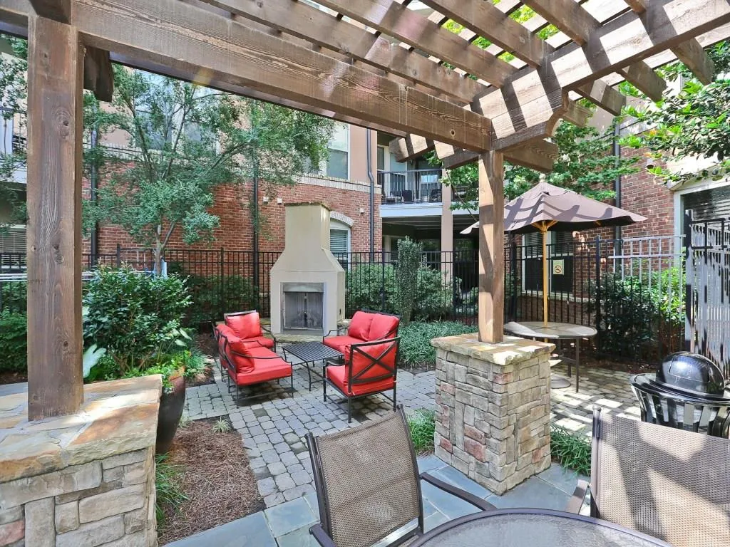 901 Abernathy Road Unit 5250, Atlanta, Georgia 30328, 3 Bedrooms Bedrooms, ,2 BathroomsBathrooms,Residential,Sold,901 Abernathy Road Unit 5250,5822764