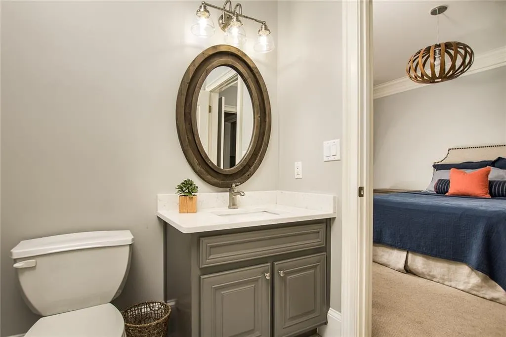 980 W Kingston Drive, Sandy Springs, Georgia 30342, 5 Bedrooms Bedrooms, ,5 BathroomsBathrooms,Residential,Sold,980 W Kingston Drive,6061398