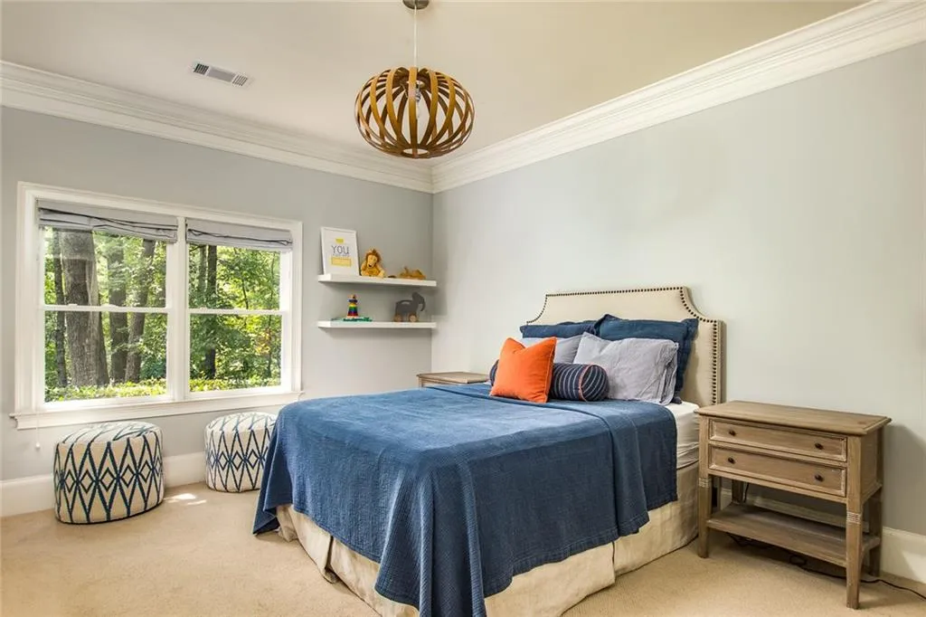 980 W Kingston Drive, Sandy Springs, Georgia 30342, 5 Bedrooms Bedrooms, ,5 BathroomsBathrooms,Residential,Sold,980 W Kingston Drive,6061398