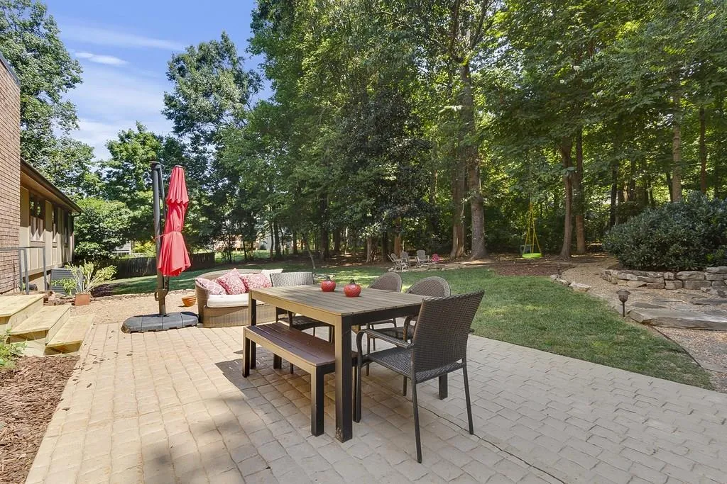 7735 Nesbit Ferry Road, Atlanta, Georgia 30350, 5 Bedrooms Bedrooms, ,3 BathroomsBathrooms,Residential,Sold,7735 Nesbit Ferry Road,6056507